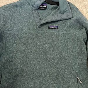 women’s Patagonia fleece